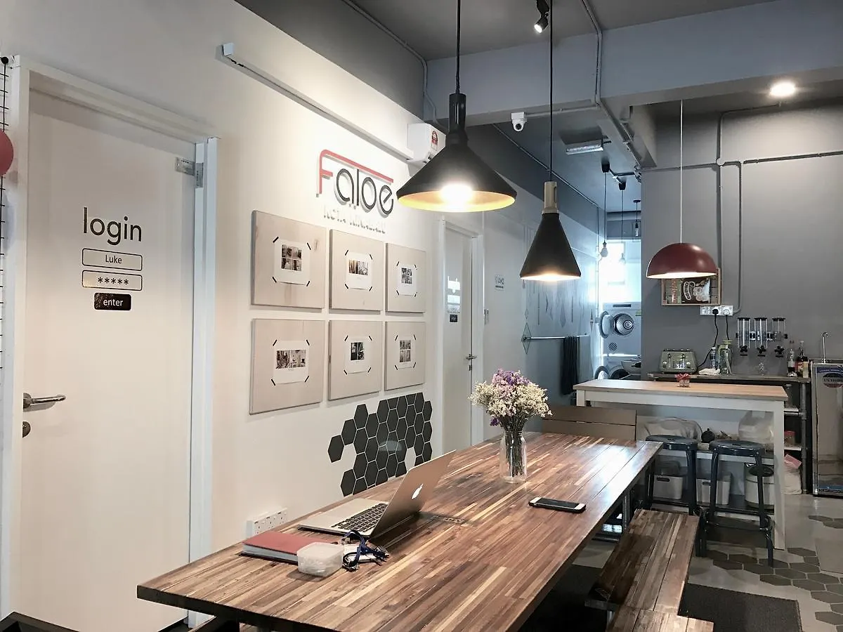 Faloe Hostel Kota Kinabalu
