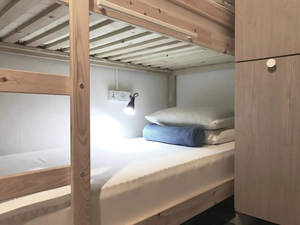 Faloe Hostel Kota Kinabalu